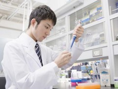 國(guó)家關(guān)注規(guī)范科研人員的收入